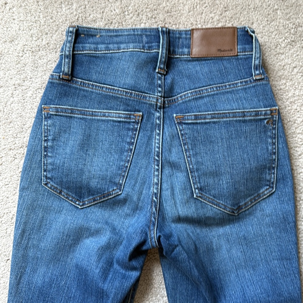 Madewell Skinny Jeans - Picture 3 of 6